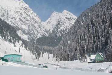 Kashmir: Land of Heaven